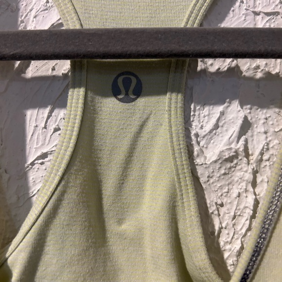 LuLuLemon Dew Green Racerback tank top - Picture 2 of 3